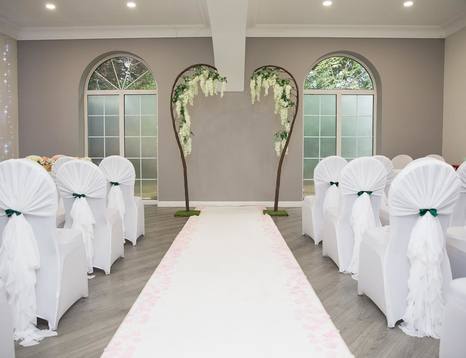 Little Diamond Suite Wedding 