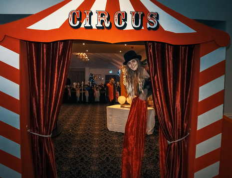  Christmas 2018 Circus.